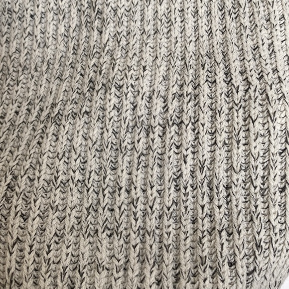 Roots Knitted Sweater - Picture 5 of 6